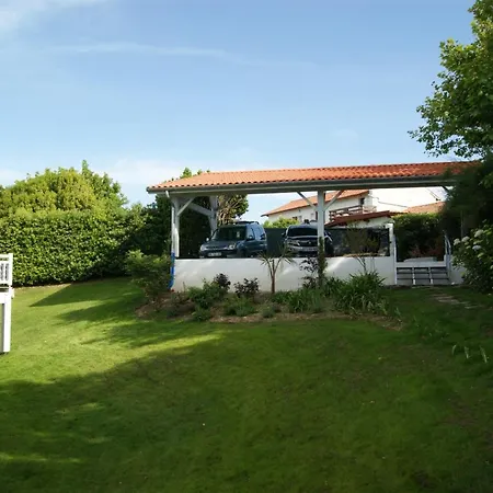 Argi Eder Apartment *